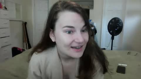 Hazel Blues  online show from July 7, 4:22 pm