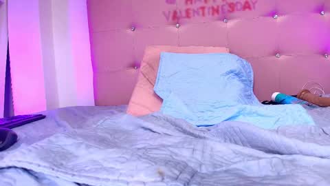 Snapshot of hazel_kataleya chatting on February 22, 10:20 pm kataleya online show from February 22, 10:20 pm