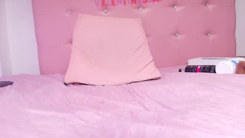 Snapshot of hazel_kataleya chatting on March 3, 10:20 pm kataleya online show from March 3, 10:20 pm