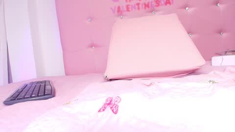 Snapshot of hazel_kataleya chatting on March 10, 7:18 pm kataleya online show from March 10, 7:18 pm