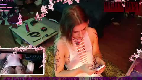 Hazel Lust online show from April 4, 6:31 am