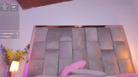 Im Hazel online show from November 21, 9:13 pm