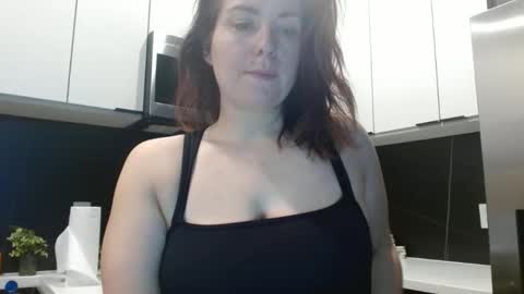 Snapshot of hazel_skye chatting on October 20, 6:57 pm Hazel online show from October 20, 6:57 pm