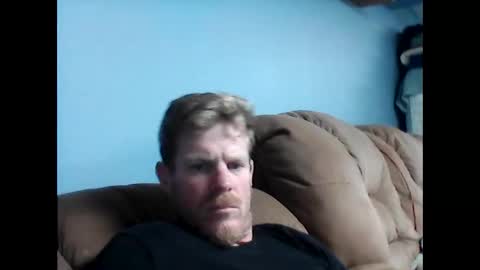 Snapshot of heags83 chatting on September 14, 10:22 pm heags83 online show from September 14, 10:22 pm