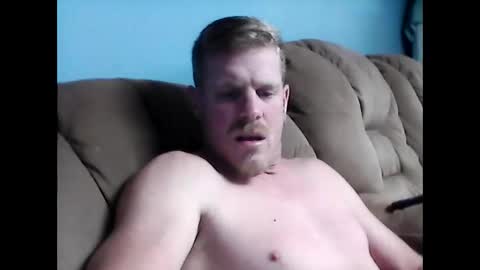 Snapshot of heags83 chatting on October 7, 9:55 pm heags83 online show from October 7, 9:55 pm