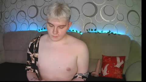 Justin online show from February 14, 8:33 pm