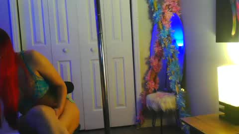 Heavenllyy online show from June 19, 2:39 am