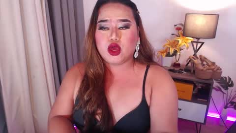 heavenlyhugecock online show from March 10, 1:10 pm