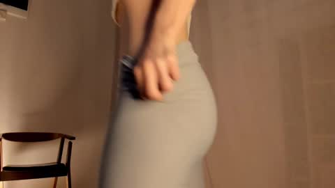 Snapshot of hee_jeen chatting on January 14, 11:37 pm Jeen online show from January 14, 11:37 pm