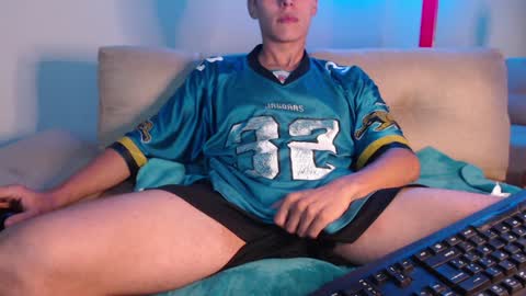 hefesto_69 online show from January 28, 2:32 am