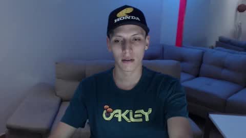 hefesto_69 online show from March 11, 9:04 pm