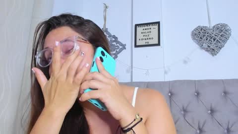 helen online show from February 26, 12:41 am