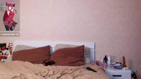  MY NAME IS HELEN WELCOME TO MY ROOM online show from December 5, 4:44 am