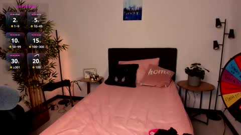 helen_miller online show from December 20, 1:34 am