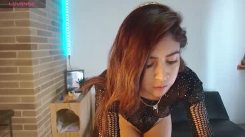 Snapshot of helenacyruss666 chatting on February 26, 5:10 pm Only 18 cyrus online show from February 26, 5:10 pm