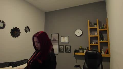 Helena online show from November 6, 11:35 am