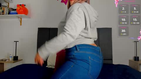 Helen or Hells online show from January 27, 9:33 pm