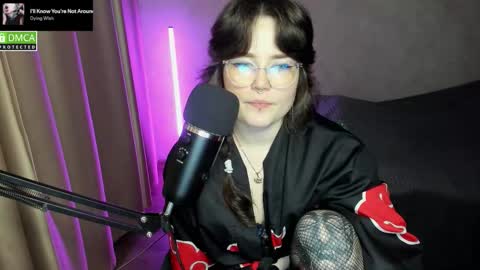 Red online show from October 14, 7:28 pm