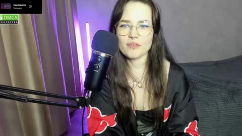 Red online show from February 28, 9:12 pm