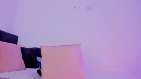 Hellen online show from March 24, 8:59 pm