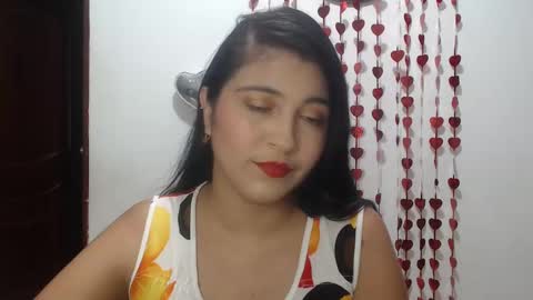 Snapshot of hellennmoon chatting on February 16, 5:15 am Hellen online show from February 16, 5:15 am