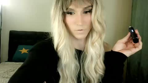 Helen Spellman online show from March 4, 10:27 pm