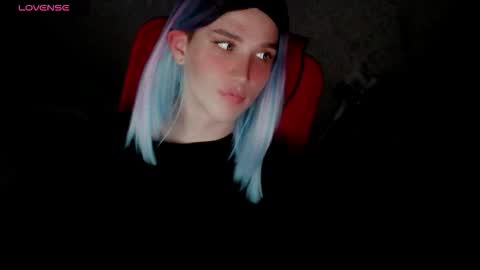 Helen Spellman online show from November 6, 5:16 pm