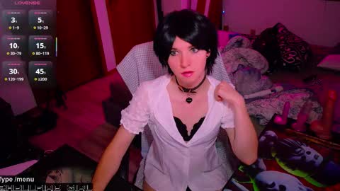 Snapshot of hellfire_girl chatting on October 24, 2:34 am Hayley online show from October 24, 2:34 am