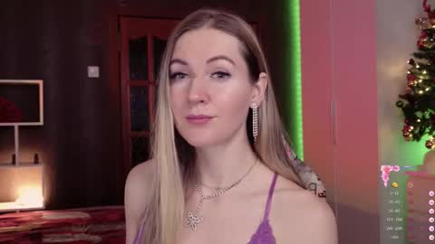 Alisia  Monday to Friday from 10 am to 4 pm GMT 2 online show from December 16, 8:31 am