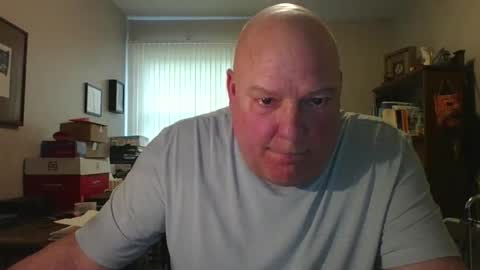 helloforfun111 online show from April 15, 7:06 pm