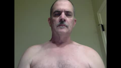 Snapshot of helloitsme969 chatting on September 25, 7:21 pm helloitsme969 online show from September 25, 7:21 pm