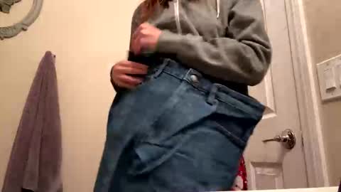 hellokitten123 online show from October 15, 5:14 pm