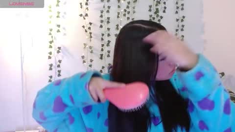 hellokitty_valery1 online show from March 4, 2:52 am