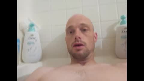 helloladysandgents online show from April 14, 3:48 pm