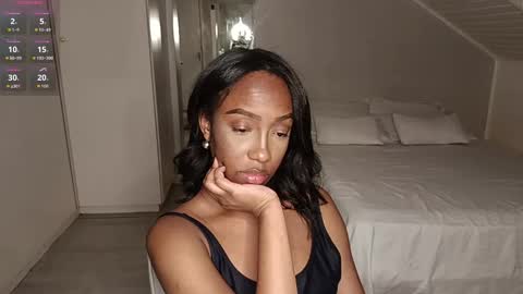 Snapshot of hellsd97 chatting on October 15, 1:31 am hellsd97 online show from October 15, 1:31 am