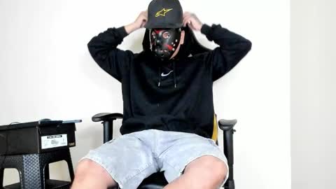 Star and Andy online show from November 1, 5:28 am