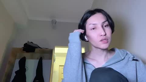 Eva online show from March 2, 5:58 pm