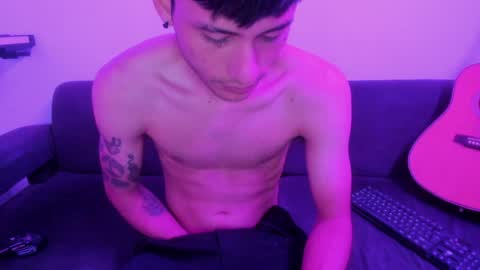 henrik_senn online show from April 10, 10:53 am