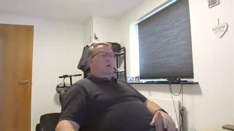 henrikrp1971 online show from September 13, 12:40 pm