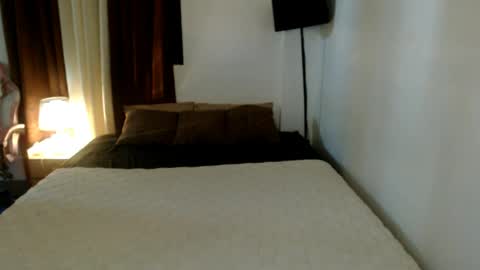 SWEET ZINY online show from May 16, 1:24 am