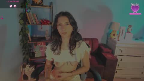 Hello I am Valentina independent Colombian model I love sensuality and pleasure welcome online show from March 26, 4:56 pm