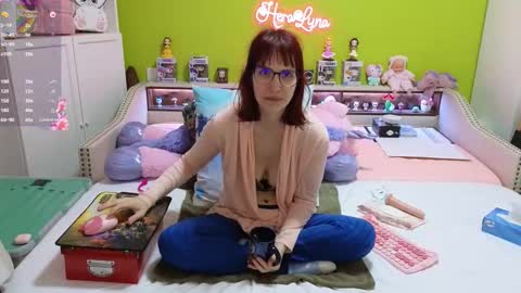 HeraLuna  online show from March 12, 9:51 pm