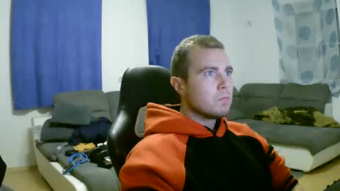 John Pearl online show from December 11, 6:52 pm