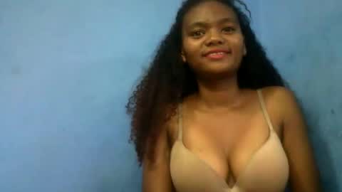 herisse01 online show from April 3, 3:41 pm