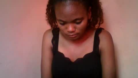herisse01 online show from May 17, 12:36 pm