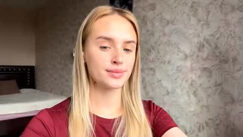 Sylvia online show from September 26, 8:22 am