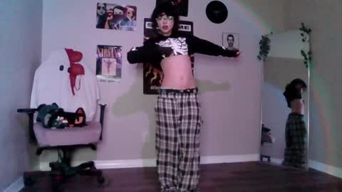 salem online show from December 18, 5:36 am