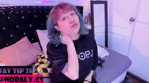 Noraly  online show from April 24, 4:25 am