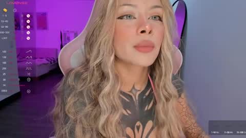 Snapshot of heybambino_ chatting on February 24, 2:08 am Bambi.....Help me get 100 likes in the satisfaction bar. online show from February 24, 2:08 am