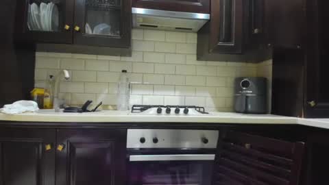 Heyheygrey online show from March 6, 8:48 pm